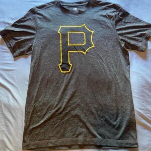 Men’s Pittsburgh pirates t shirt